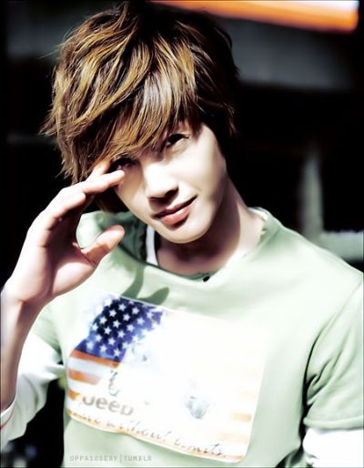 Foto Kim Hyun Joong yang Keren dan Ganteng 16