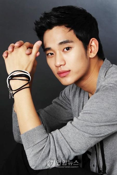 Kim Soo Hyun18