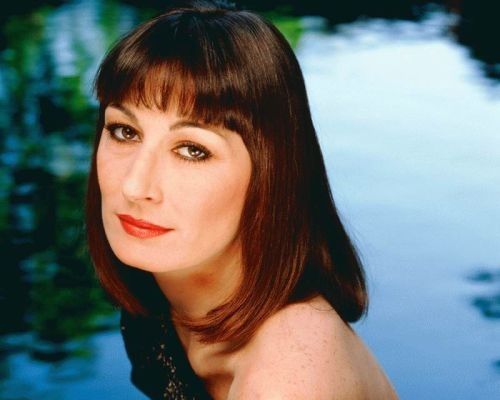 Anjelica Huston
