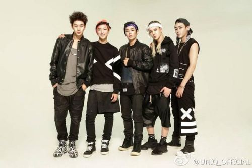 UNIQ4