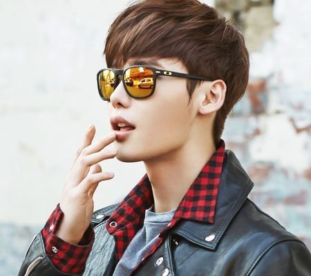 Lee Jong-suk
