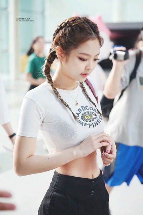 Foto Jennie Kim Terbaru dan Tercantik 21