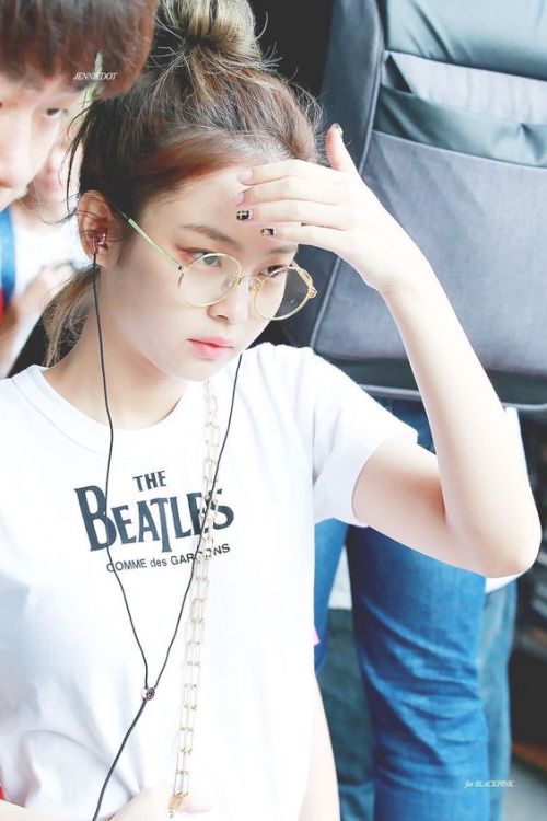 Foto Jennie Kim Terbaru dan Tercantik 30