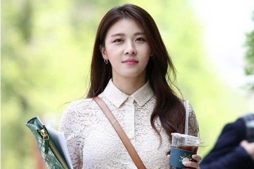 Ha Ji-won
