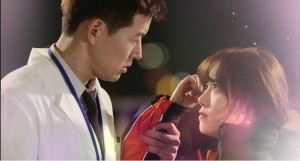Adegan memegang tangan drama Korea