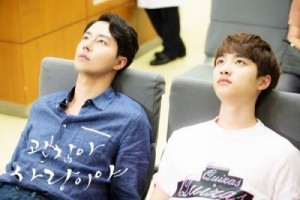 Foto Adegan Its Okay Thats Love 1