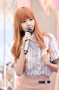 Koleksi Foto Cantik Lisa BLACKPINK 29