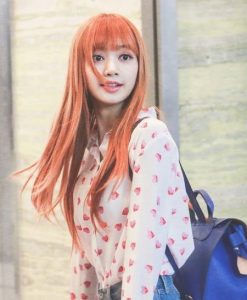 Koleksi Foto Cantik Lisa BLACKPINK 39