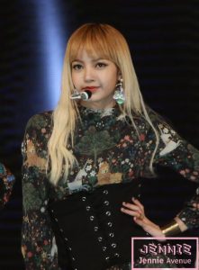 Koleksi Foto Cantik Lisa BLACKPINK 44