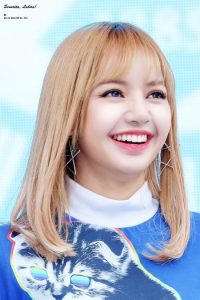 Koleksi Foto Cantik Lisa BLACKPINK 9