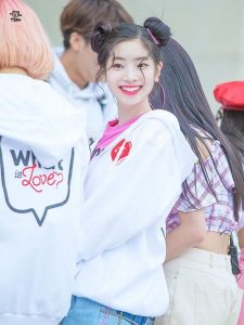 Foto Cantik Dahyun TWICE Terbaru 10