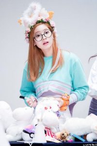 Foto Cantik Dahyun TWICE Terbaru 15