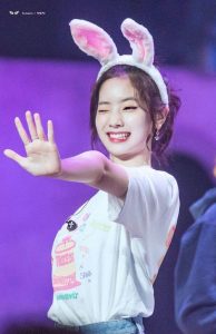 Foto Cantik Dahyun TWICE Terbaru 40
