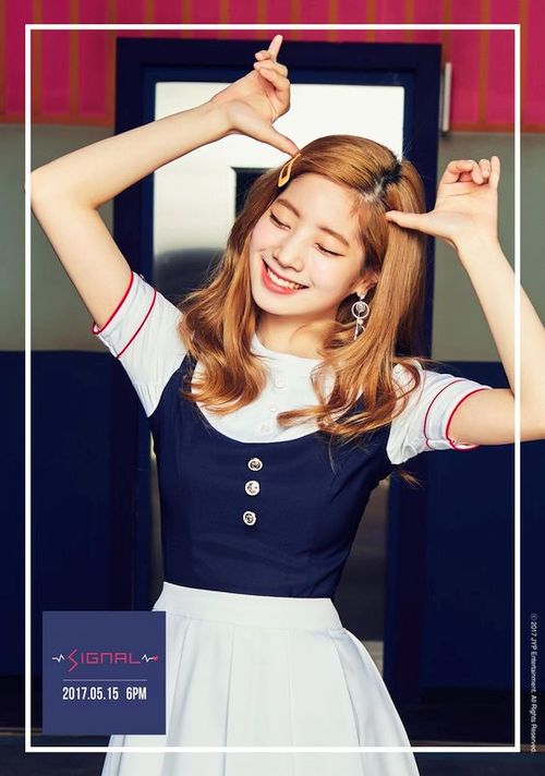 Foto Cantik Dahyun TWICE Terbaru 52
