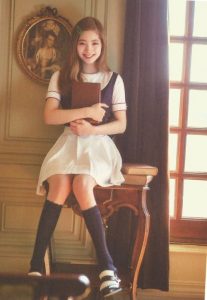 Foto Cantik Dahyun TWICE Terbaru 57