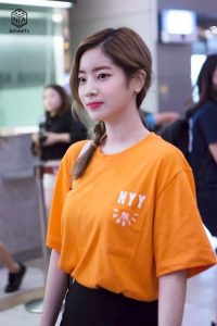 Foto Cantik Dahyun TWICE Terbaru 85