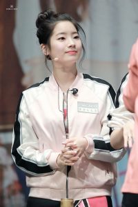 Foto Cantik Dahyun TWICE Terbaru 87