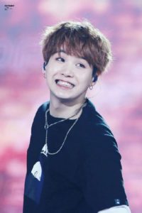 foto suga abs