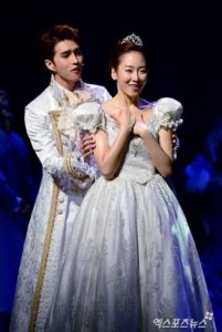 Foto Cantik Seo Hyun-jin8