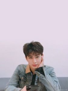 Foto Terbaru Song iKON