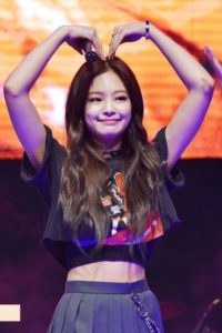 Foto Jennie Kim Terbaru dan Tercantik 20