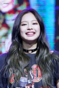 Foto Jennie Kim Terbaru dan Tercantik 22