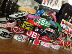 Gelang K-Pop